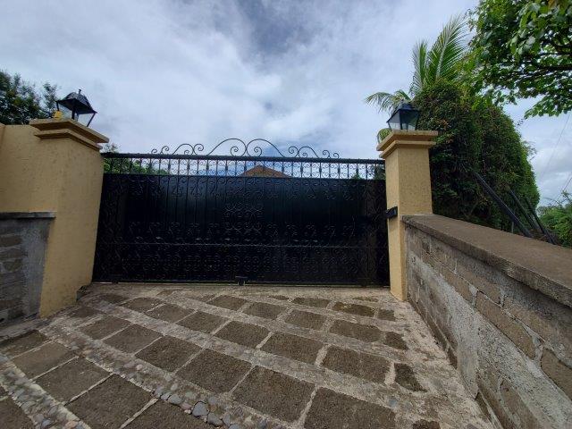 Real-Estate-Nicaragua-Managua-Casa-venta-Pool (283) - Copy