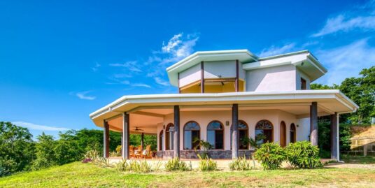 Rancho Papayal Off Grid home panoramic views