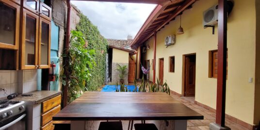 Budget Friendly Colonial home in Granada