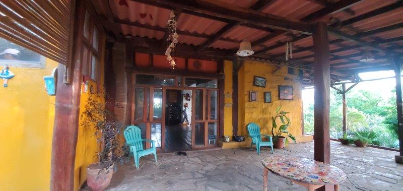 home for sale in poneloya