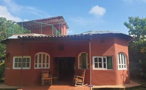 niquinohomo home for sale