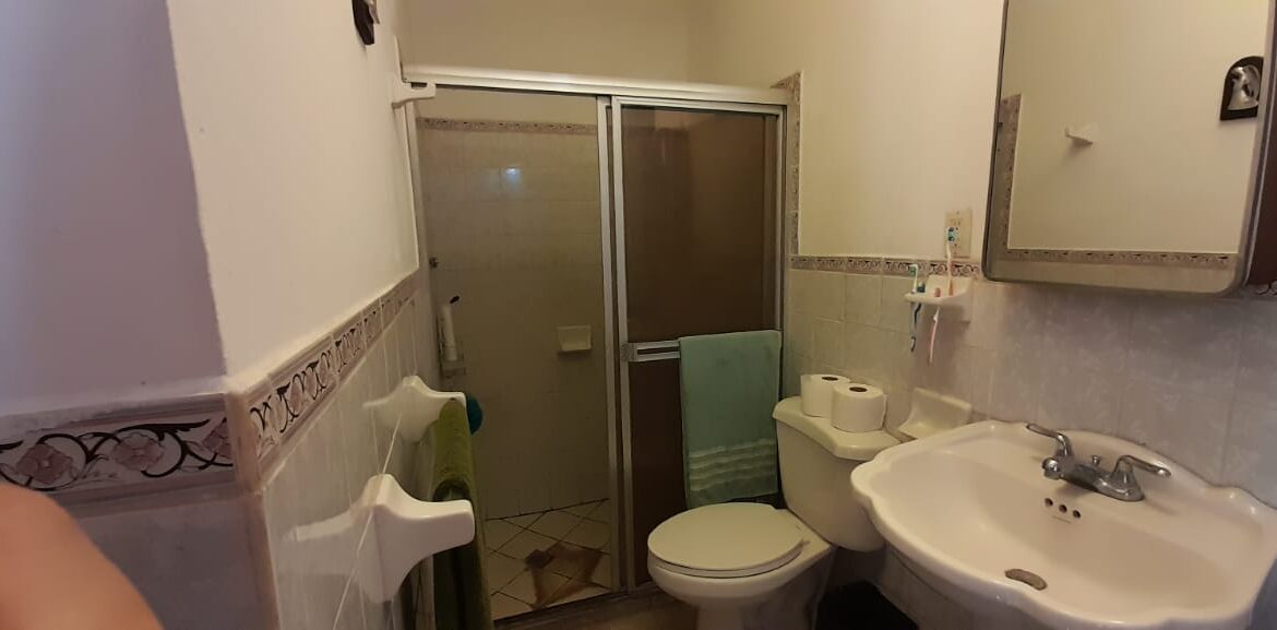home-for-sale-near-park-of-esteli (18)