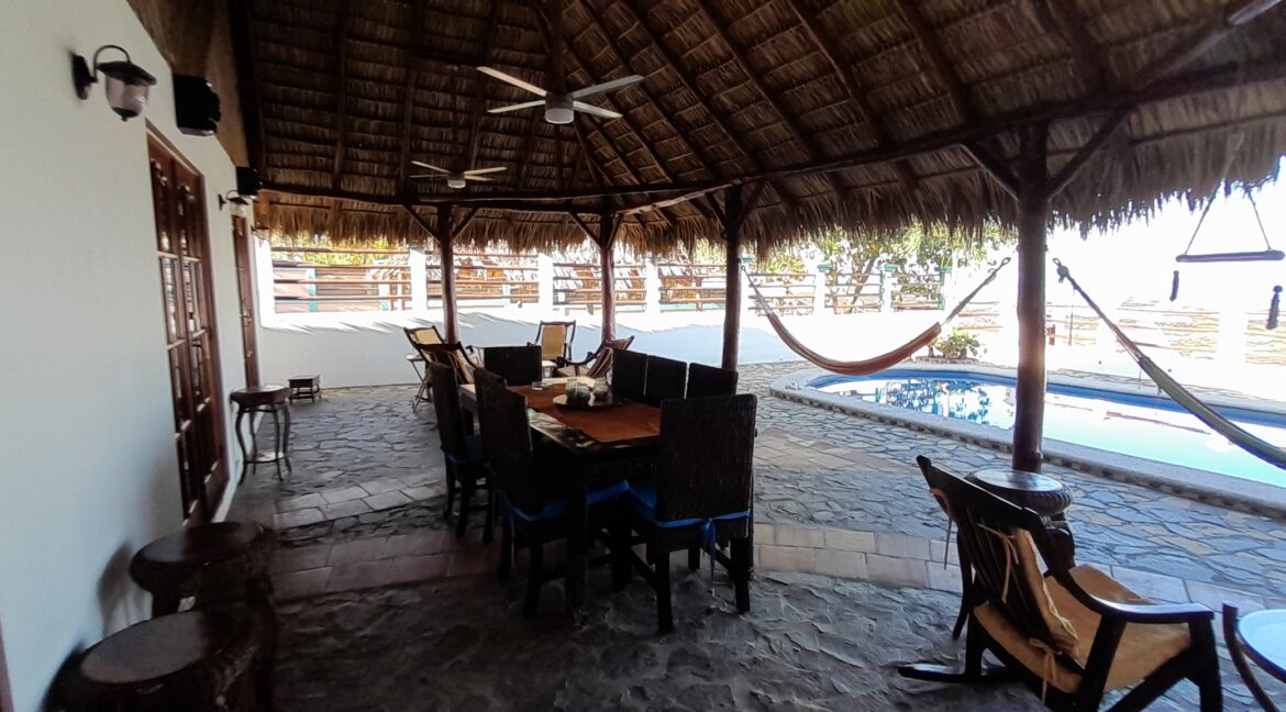 ocean-view-property-for-sale-pochomil-beach (28)