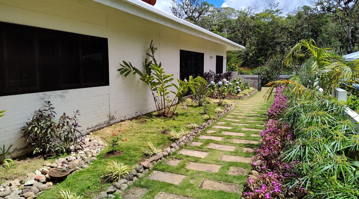 farm-home-for-sale-matagalpa-nicaragua (26)