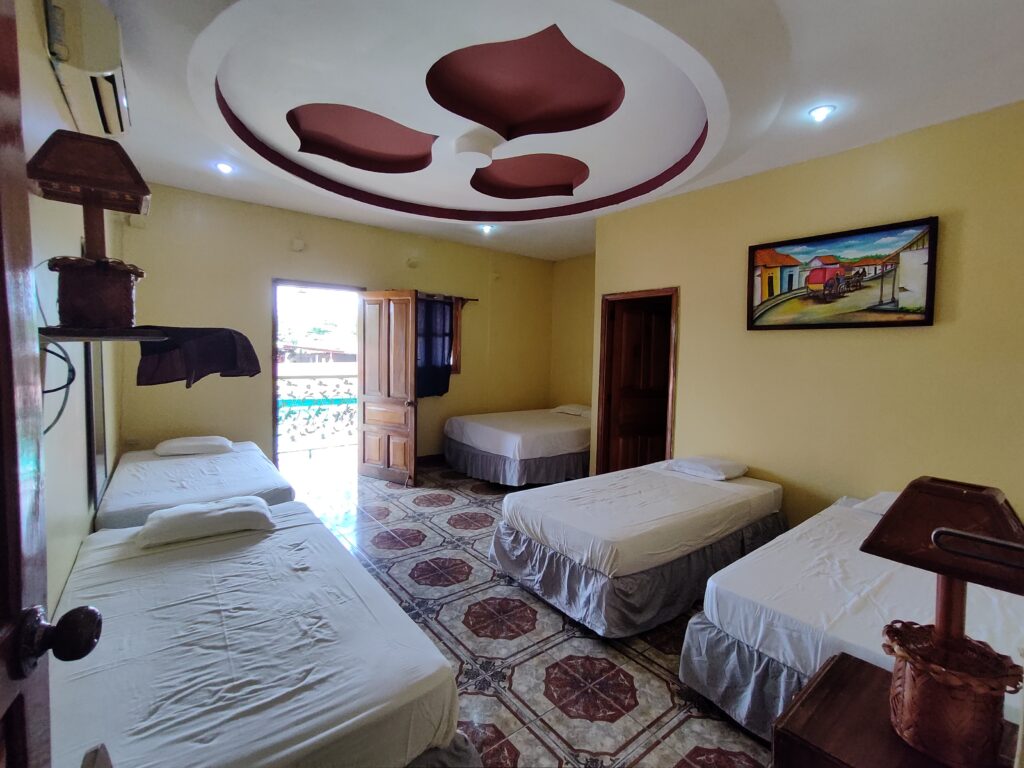 Hotel Airbnb to Invest in Granada