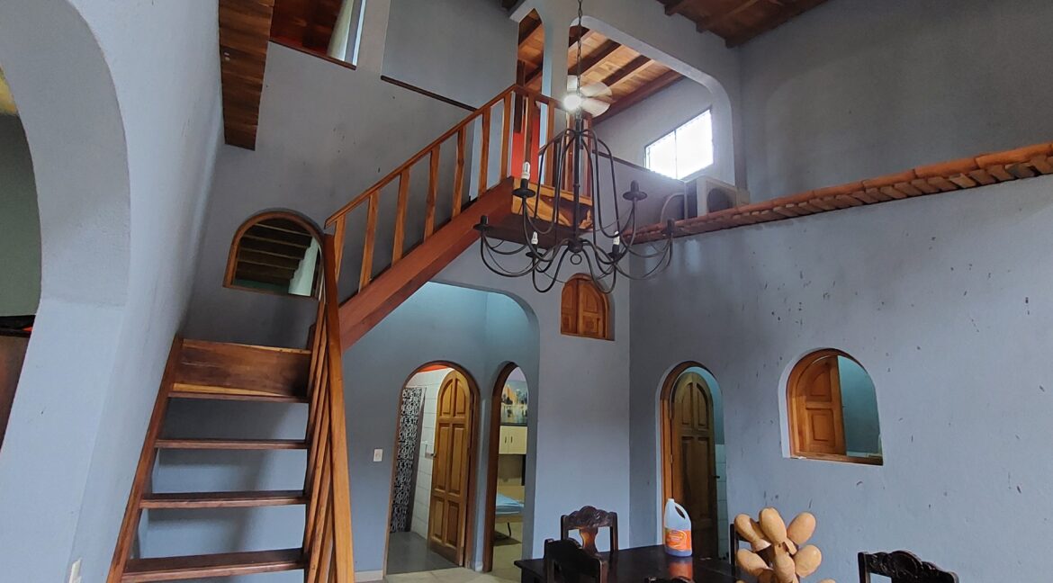 colonial-home-for-sale-leon-nicaragua (22)