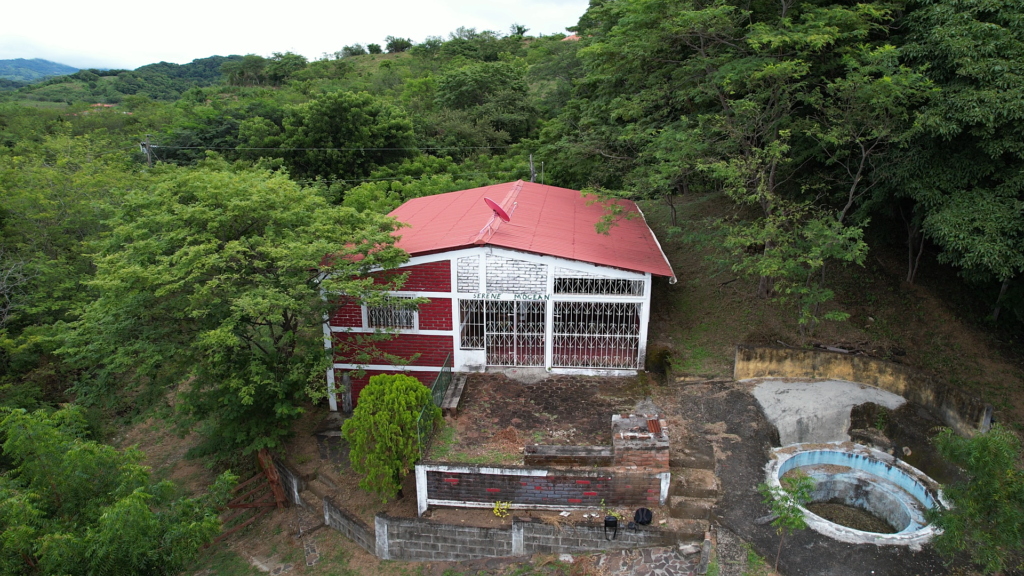 Ocean view Home just 200 meters from Ostional Beach