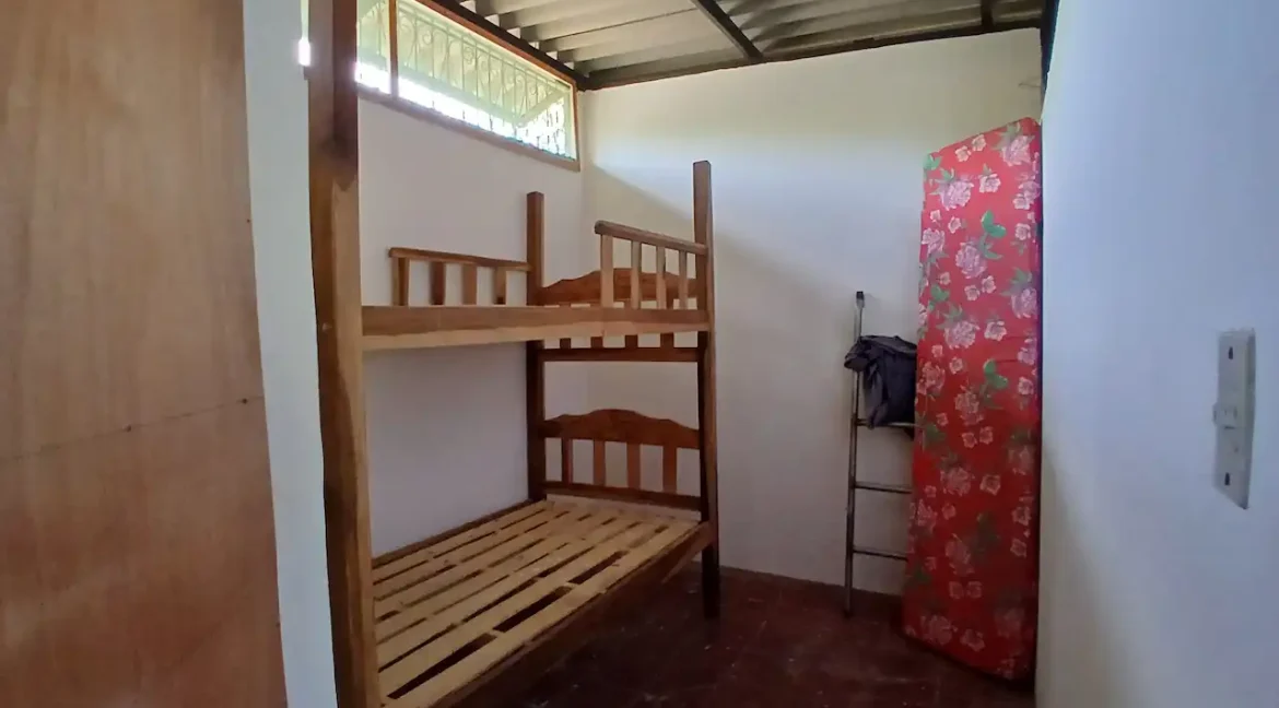 AMAZING 3 STORY OCEANVIEW HOME IN PONELOYA (13)