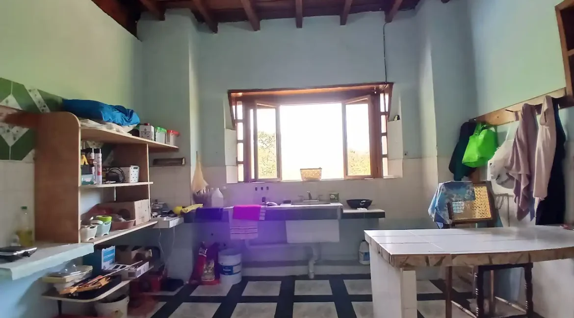 AMAZING 3 STORY OCEANVIEW HOME IN PONELOYA (22)