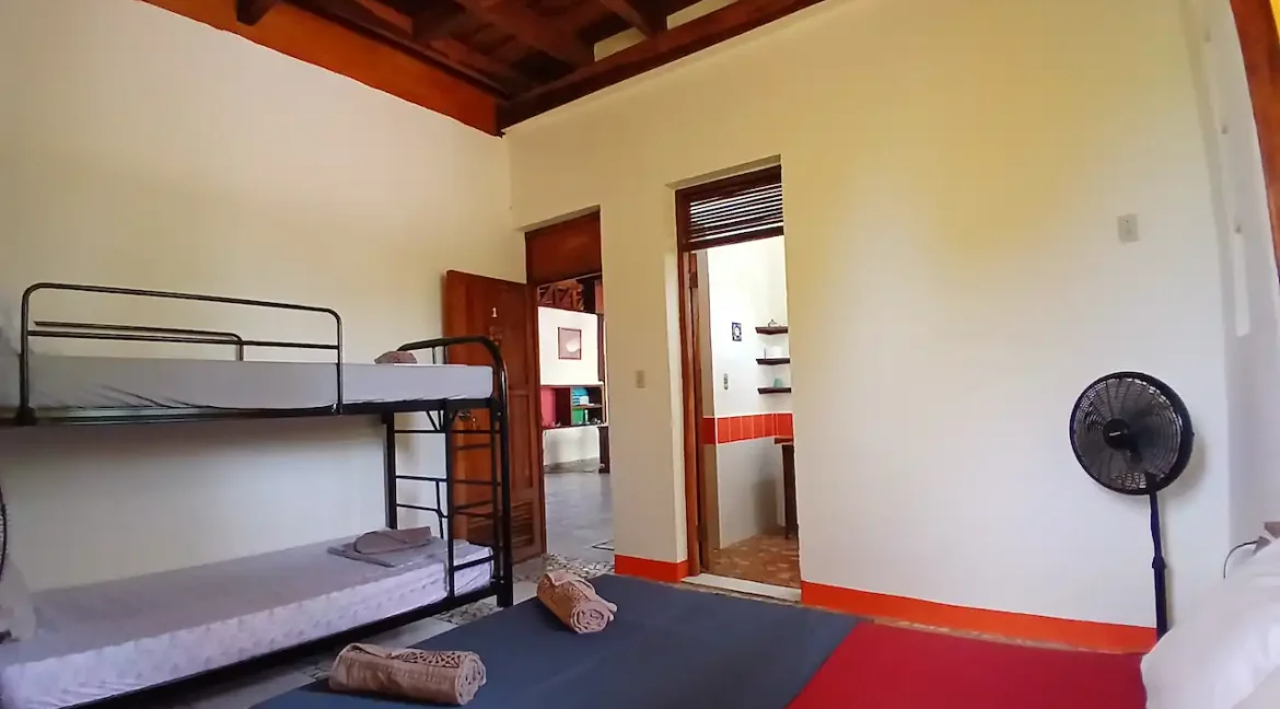 AMAZING 3 STORY OCEANVIEW HOME IN PONELOYA (32)