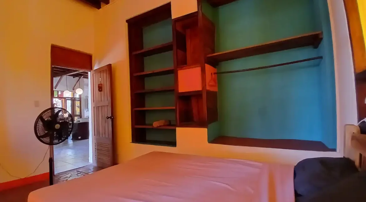 AMAZING 3 STORY OCEANVIEW HOME IN PONELOYA (36)