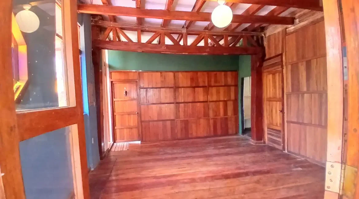 AMAZING 3 STORY OCEANVIEW HOME IN PONELOYA (48)