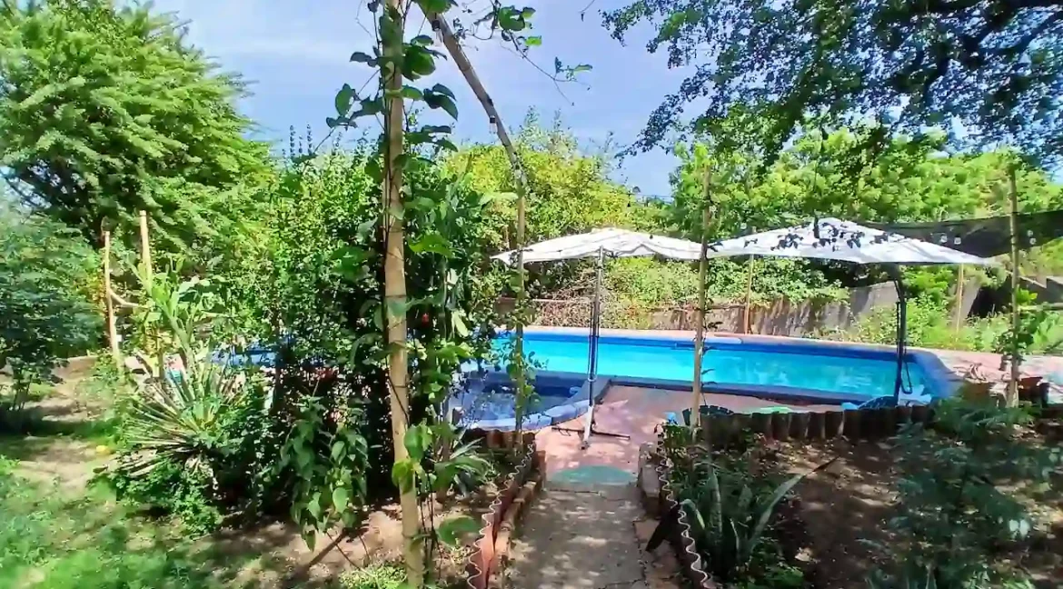 AMAZING 3 STORY OCEANVIEW HOME IN PONELOYA (74)