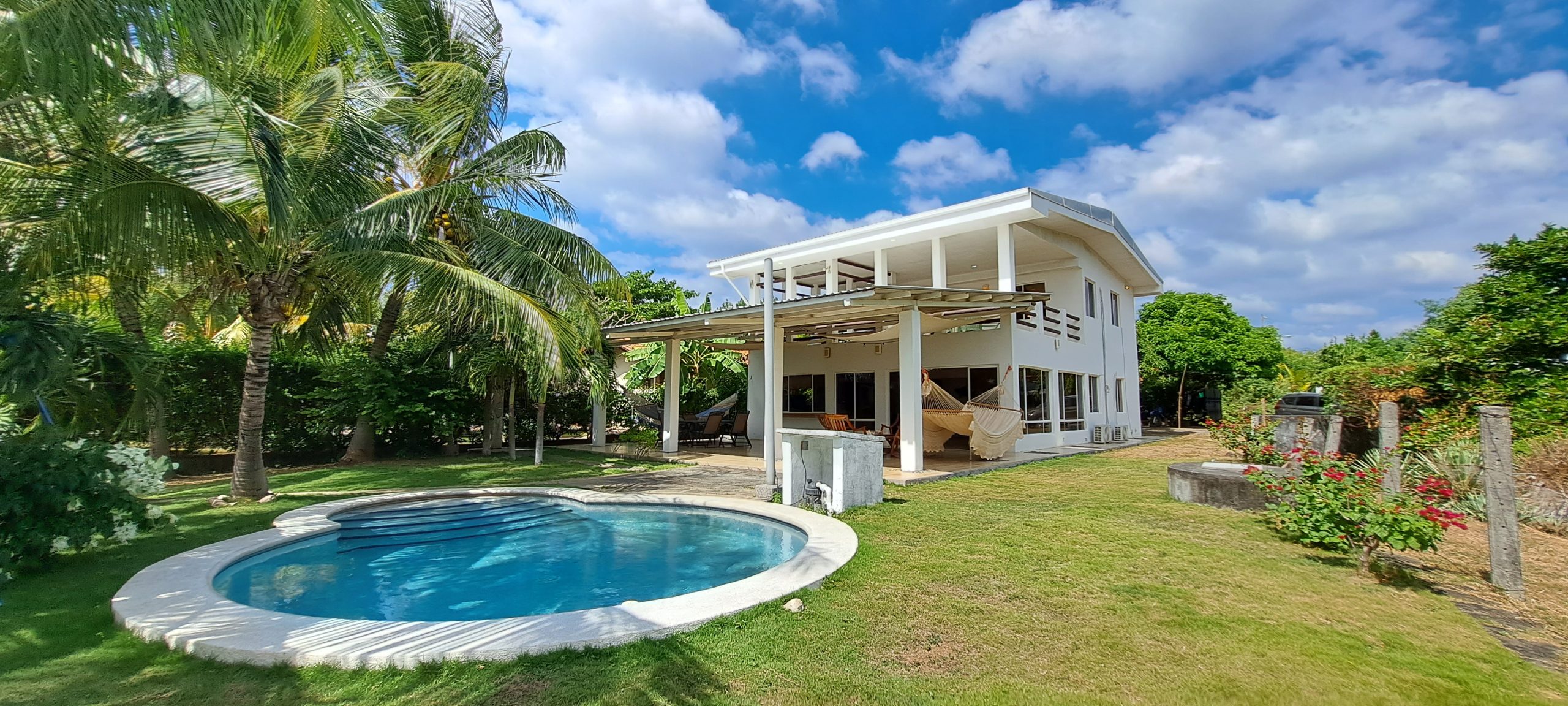 Oceanview Home just 100 meters from the Beach