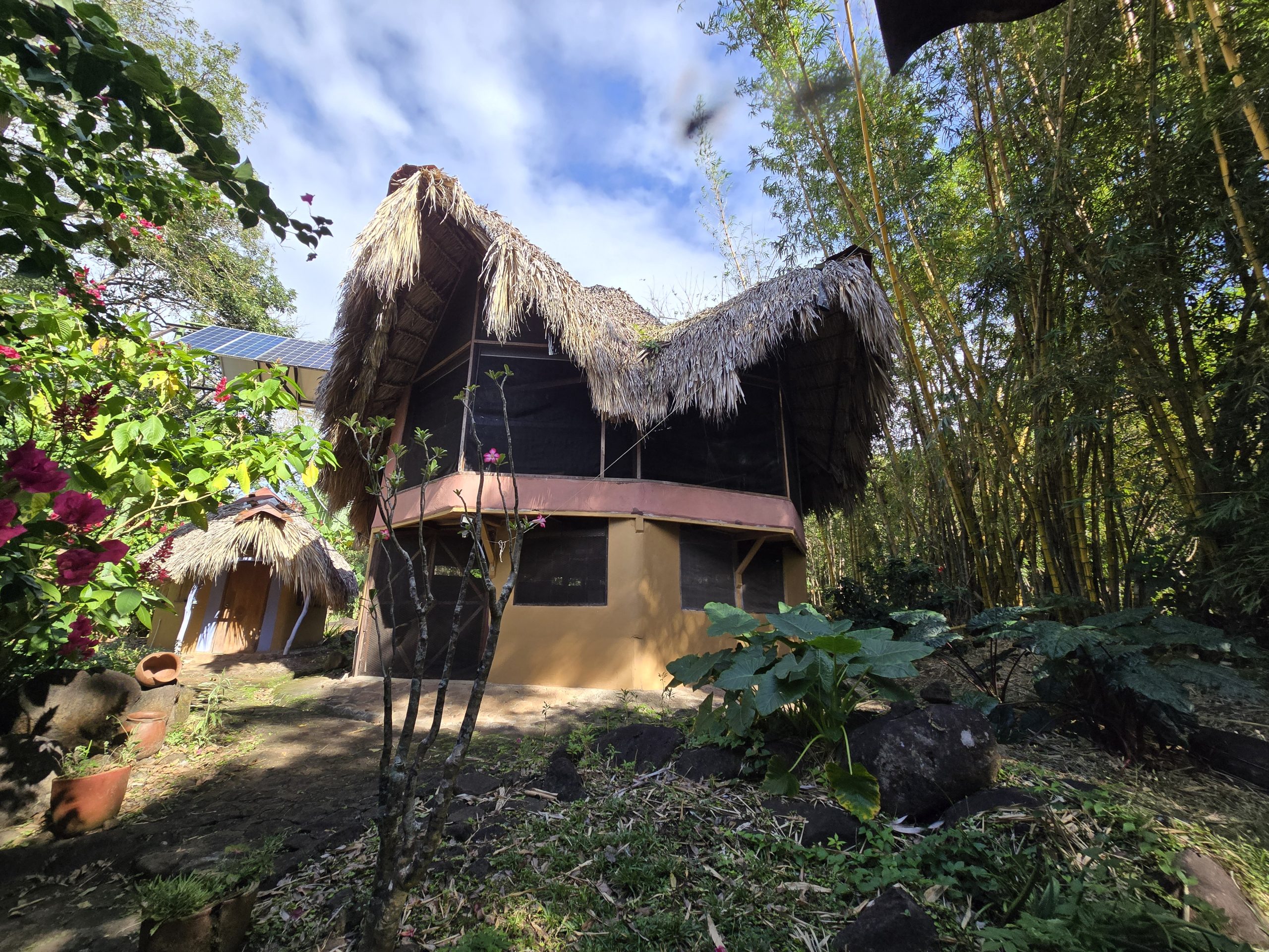 POPULAR ECO-LODGE ON OMETEPE ISLAND