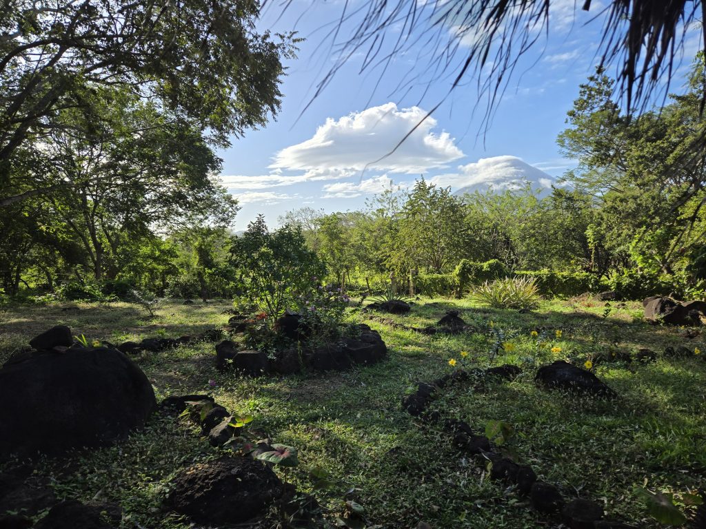 POPULAR ECO-LODGE