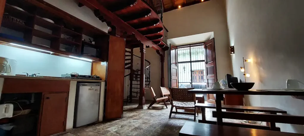 Turnkey Colonial Mansion plus apartment in Granada, Niaragua.
