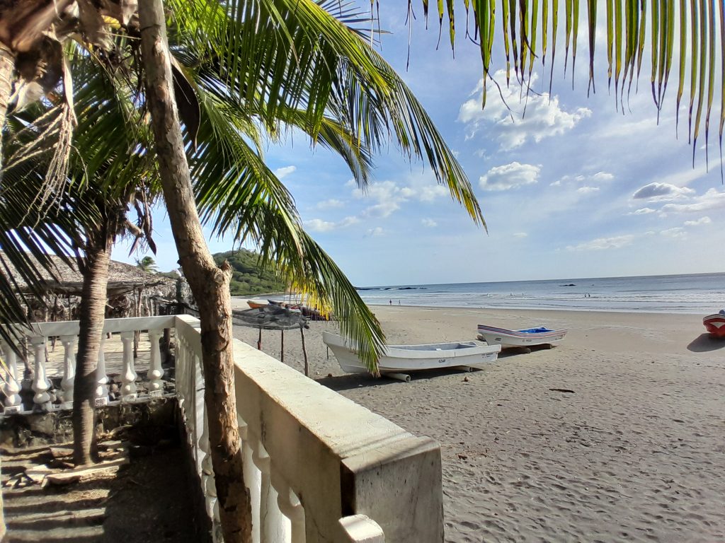 Beach Home with 3 beds