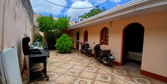 2 BED HOME WITH GARAGE IN LEON