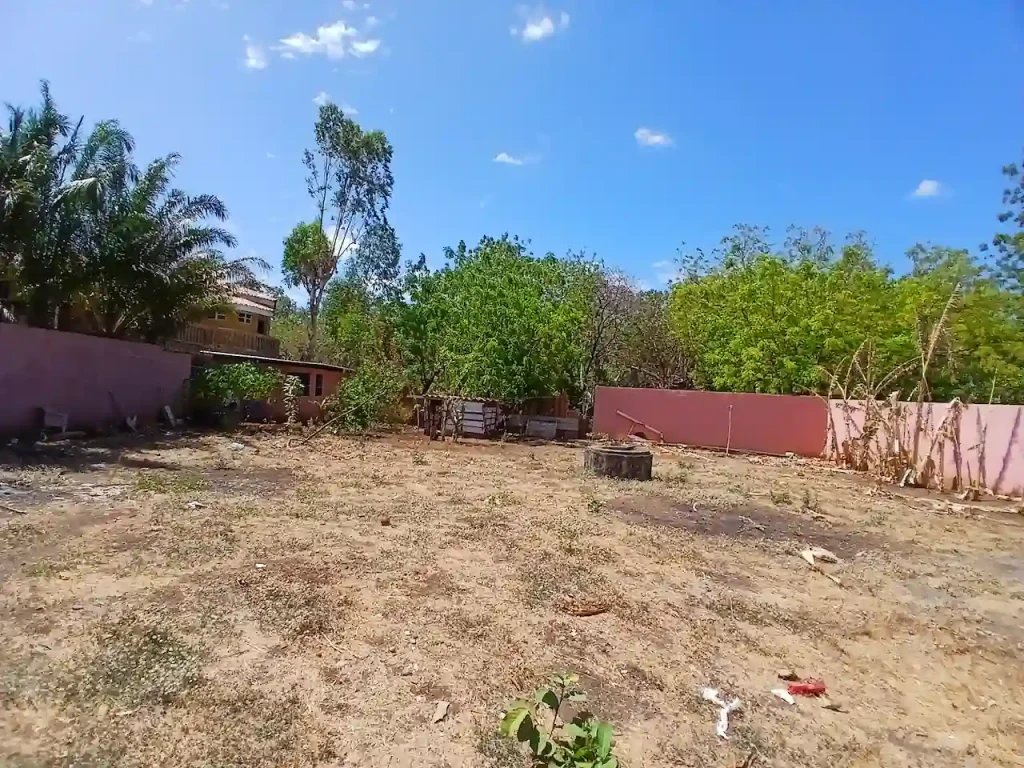 BUILDING LOT BY POCHOMIL BEACH