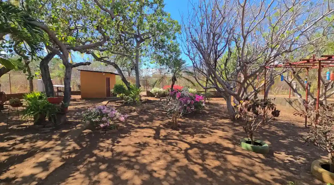 COUNTRY HOUSE FOR SALE GRANADA NICARAGUA (20)