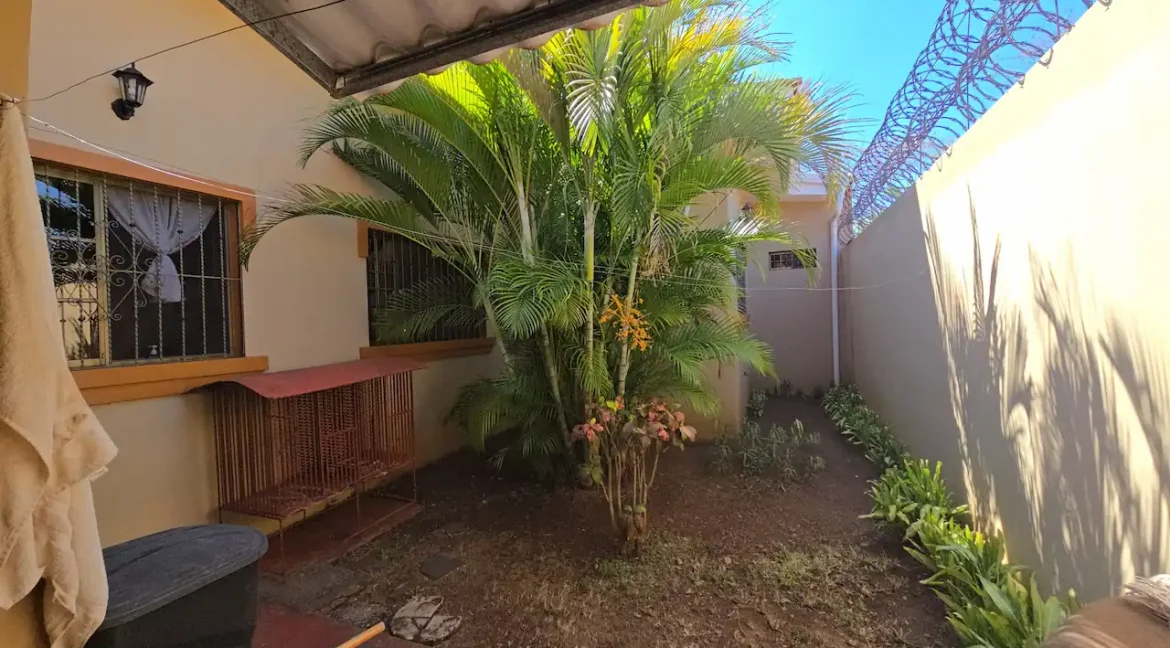 COUNTRY HOUSE FOR SALE GRANADA NICARAGUA (9)
