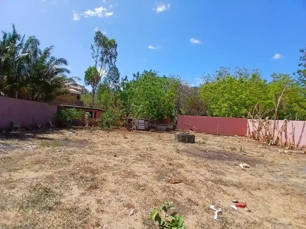 STUNNING HOME 300 METERS FROM MASACHAPA BEACH