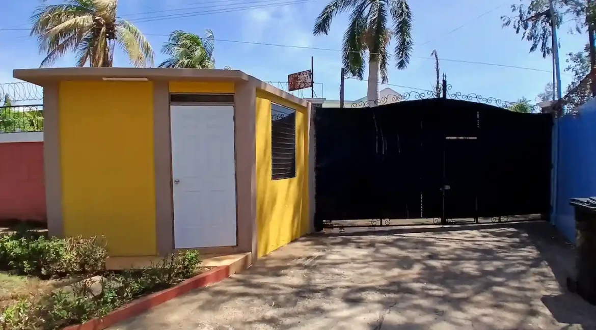 HOUSE FOR SALE MASACHAPA NICARAGUA REAL ESTATE (8)