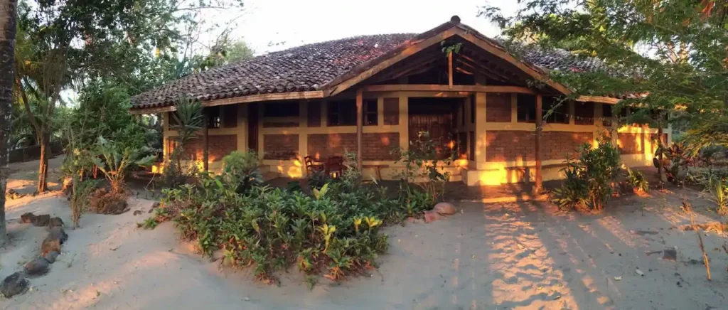 Ometepe lakefront house