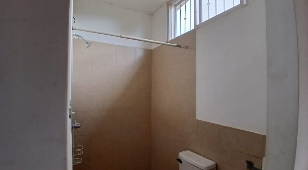 3-bedroom-house-granada-for-sale-real-estate-nicaragua (1)