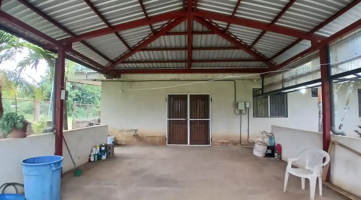 3-bedroom-house-granada-for-sale-real-estate-nicaragua (1)