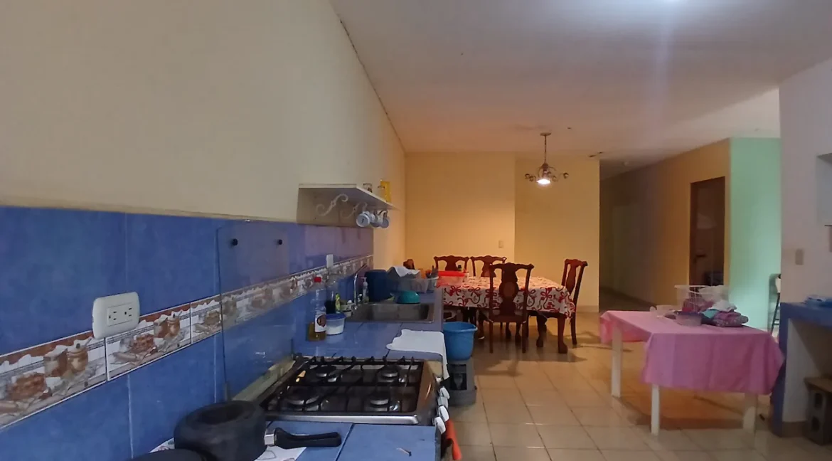 3-bedroom-house-granada-for-sale-real-estate-nicaragua (12)