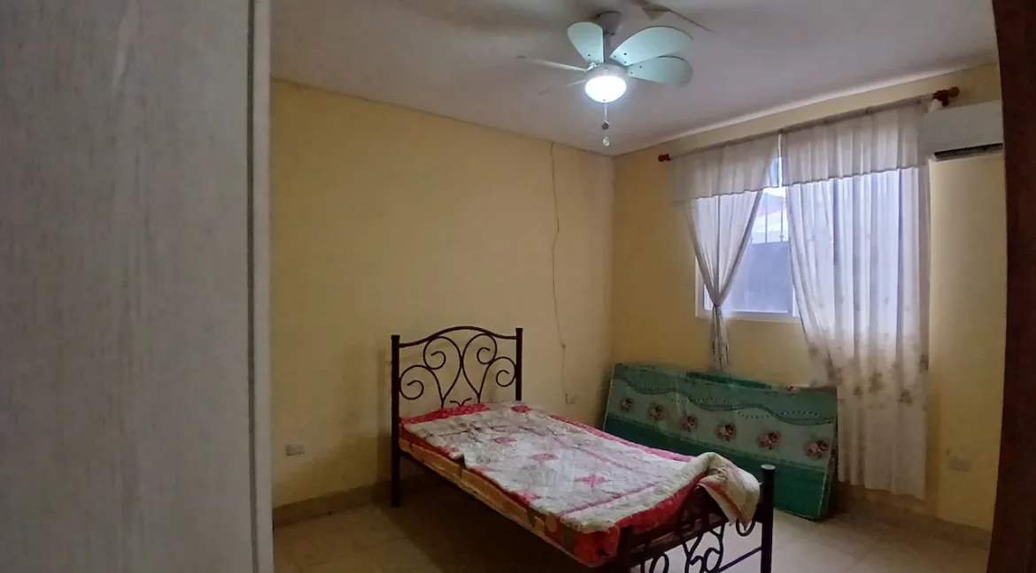 3-bedroom-house-granada-for-sale-real-estate-nicaragua (3)