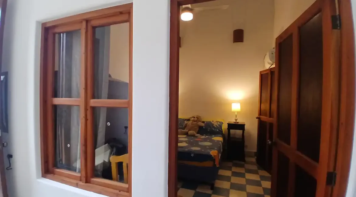 2-bedroom-colonial-home-for-sale-granada-nicaragua (22)