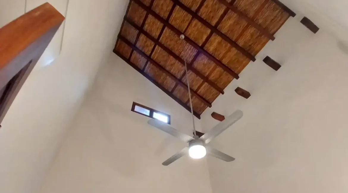 2-bedroom-colonial-home-for-sale-granada-nicaragua (26)