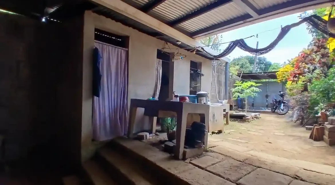 4-bedroom-home-apartment-for-sale-real-estate-nicaragua (15)