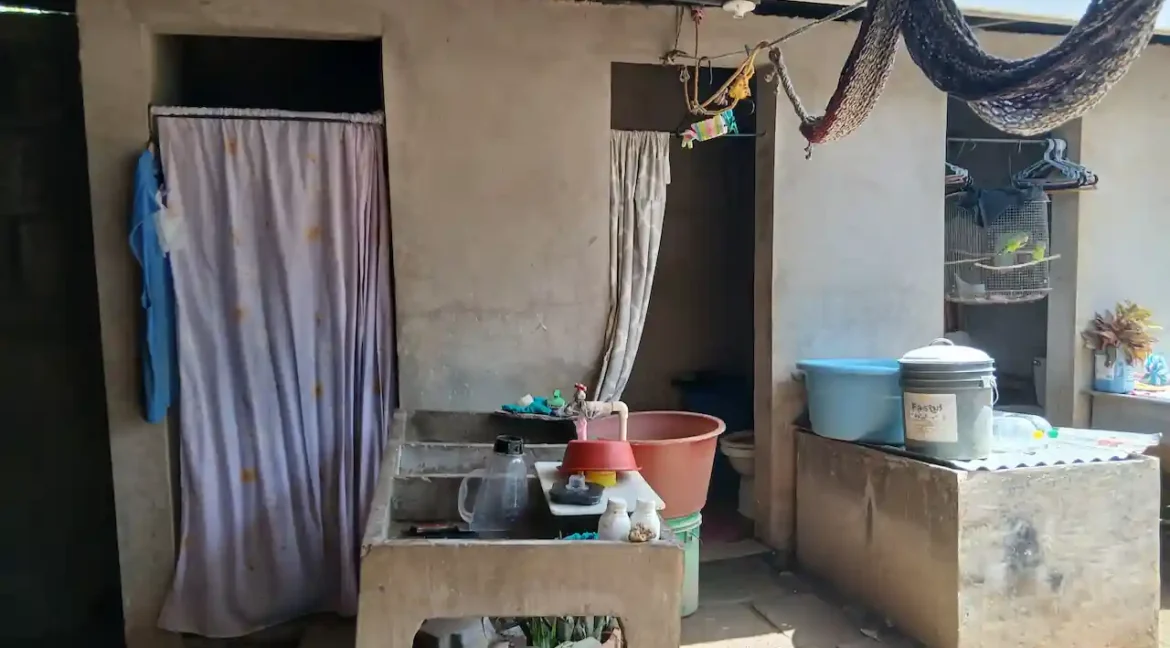 4-bedroom-home-apartment-for-sale-real-estate-nicaragua (16)