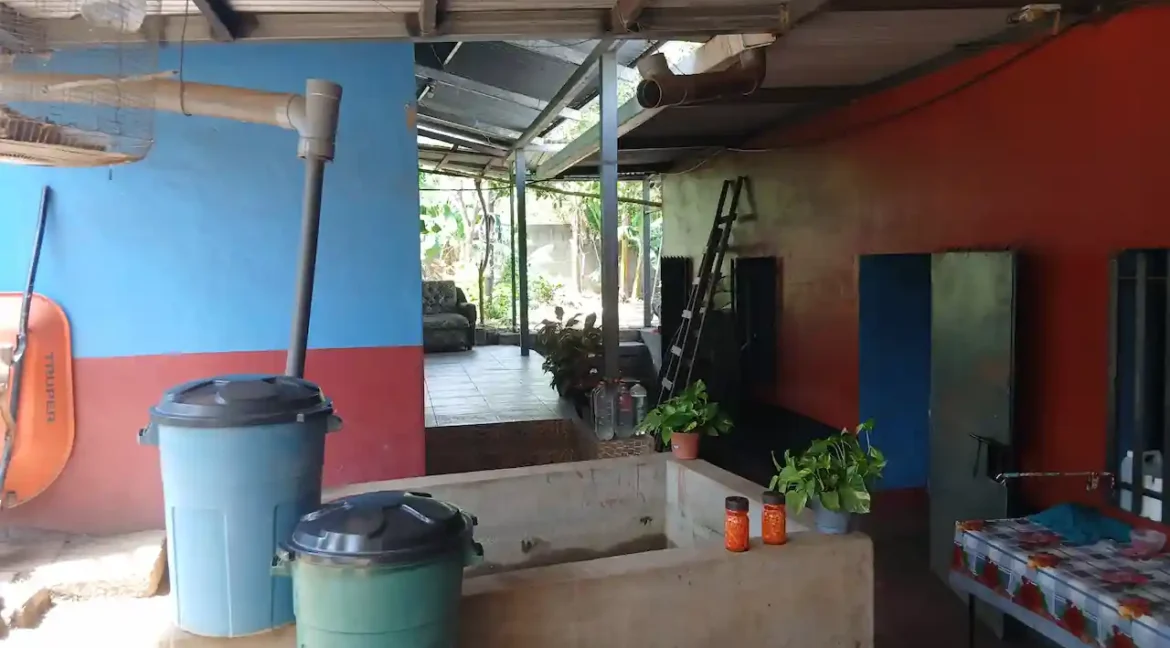 4-bedroom-home-apartment-for-sale-real-estate-nicaragua (21)