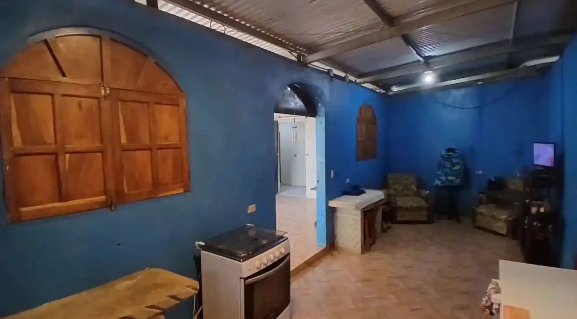 4-bedroom-home-apartment-for-sale-real-estate-nicaragua (27)