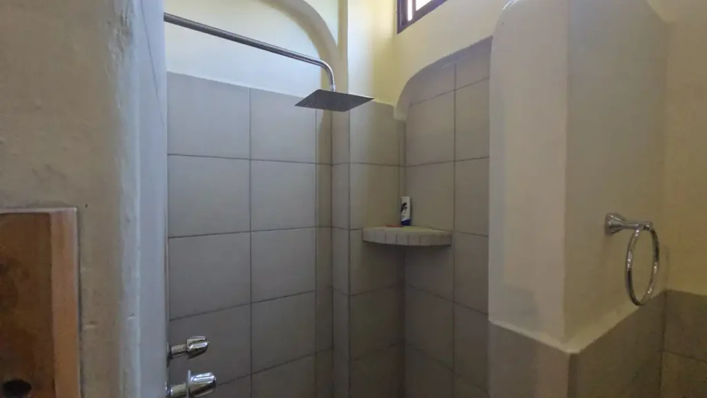 colonial property