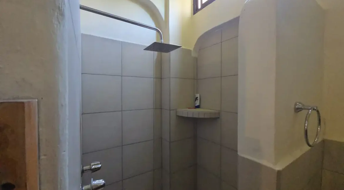 investment-colonial-property-for-sale-granada-nicaragua-real-estate (13)