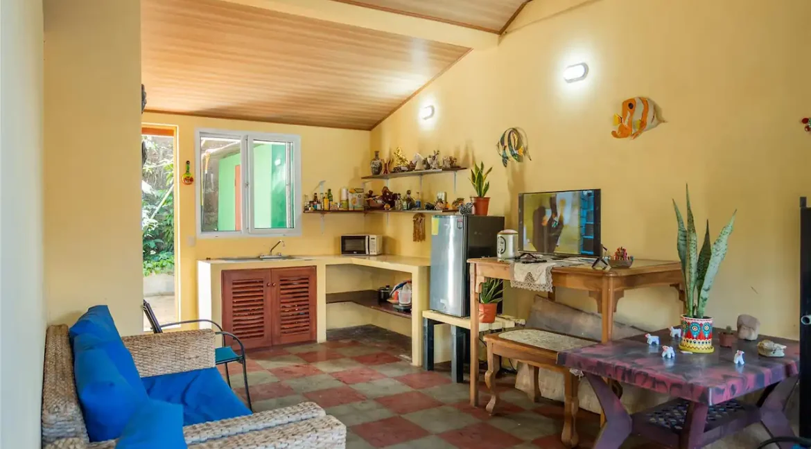 2-homes-for-sale-catarina (19)