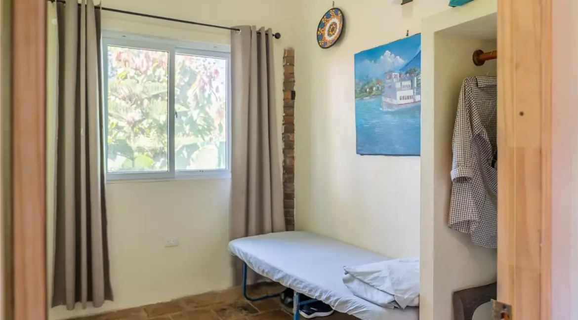 2-homes-for-sale-catarina (25)