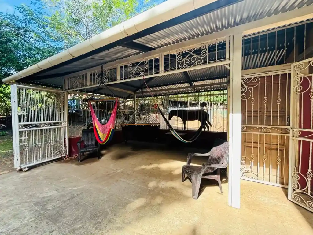 3-Bed Country House for Sale on the Outskirts of Granada