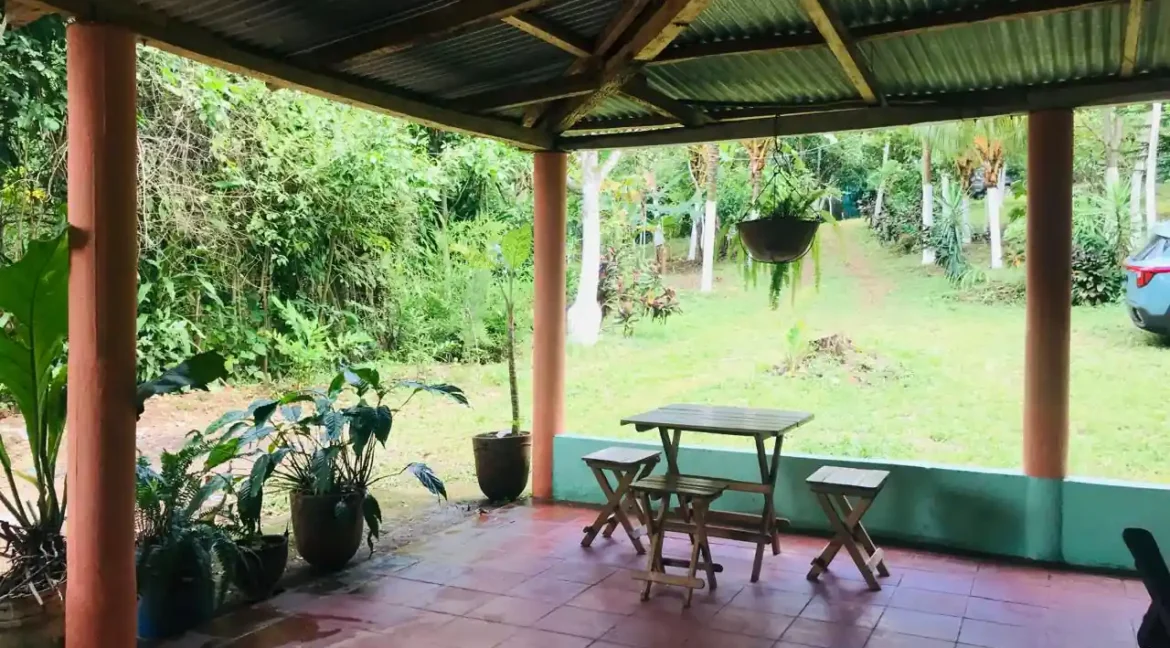 Quinta for Sale on 3.85 Acres in Monimbo (3)