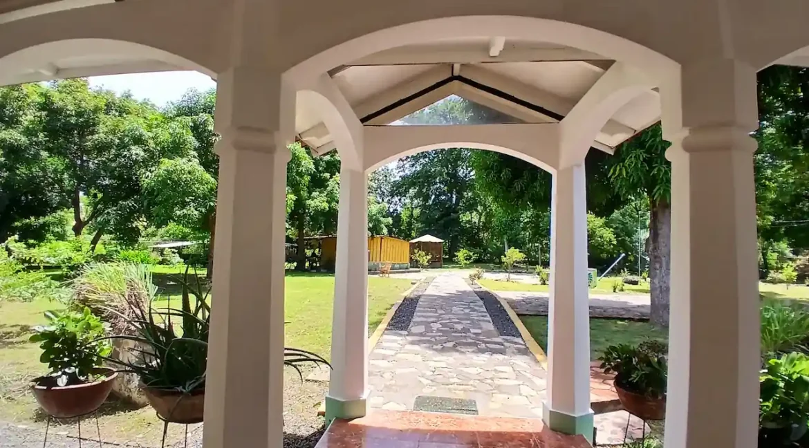 STUNNING-QUINTA-RENTAL-GRANADA-NICARAGUA (2)