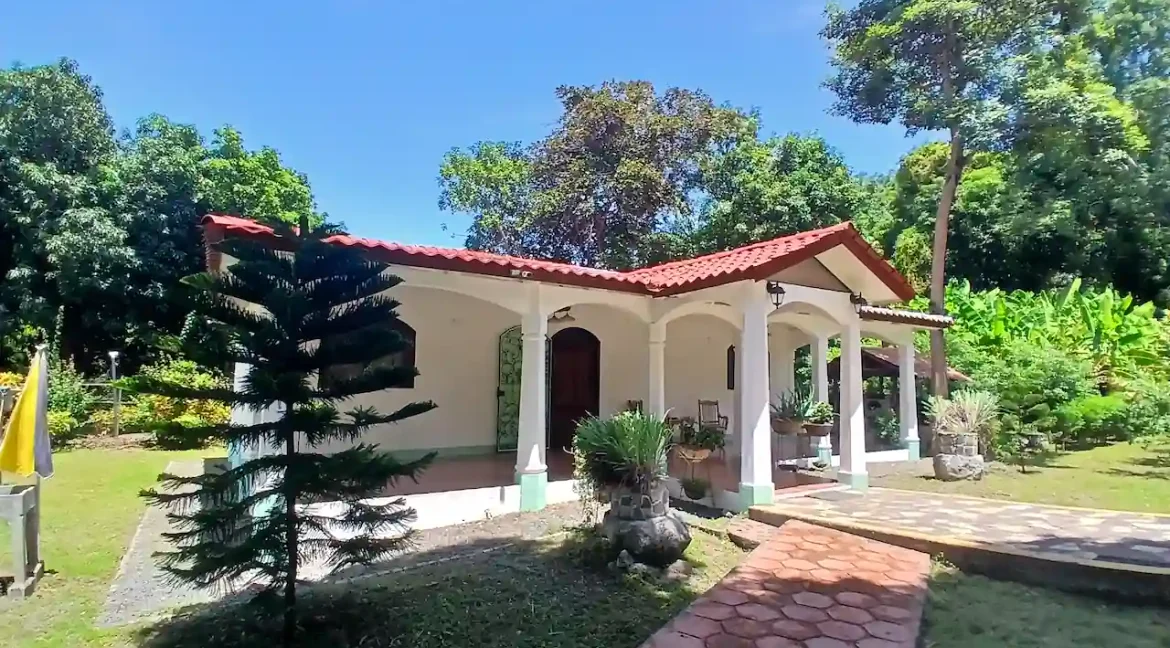 STUNNING-QUINTA-RENTAL-GRANADA-NICARAGUA (4)