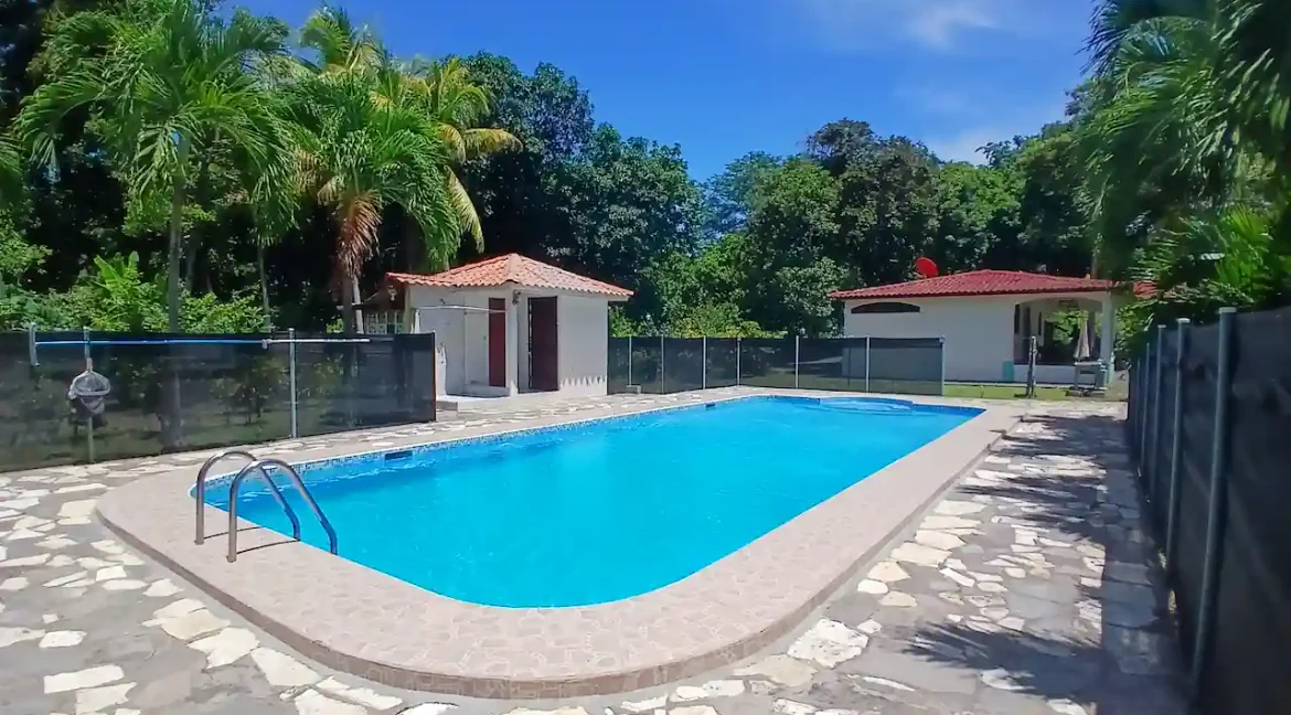 STUNNING-QUINTA-RENTAL-GRANADA-NICARAGUA (8)