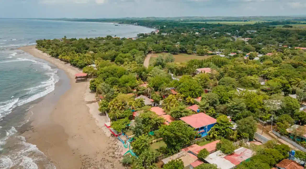 TURNKEY Beachfront Home on Masachapa Beach (10)
