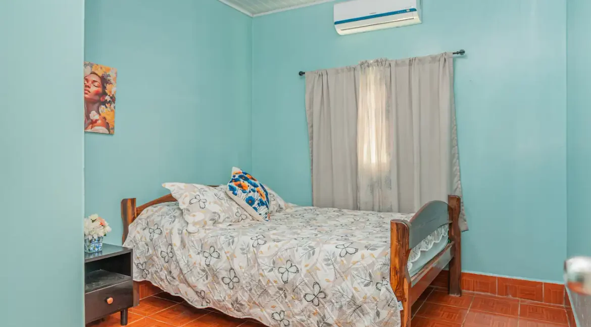 TURNKEY Beachfront Home on Masachapa Beach (23)